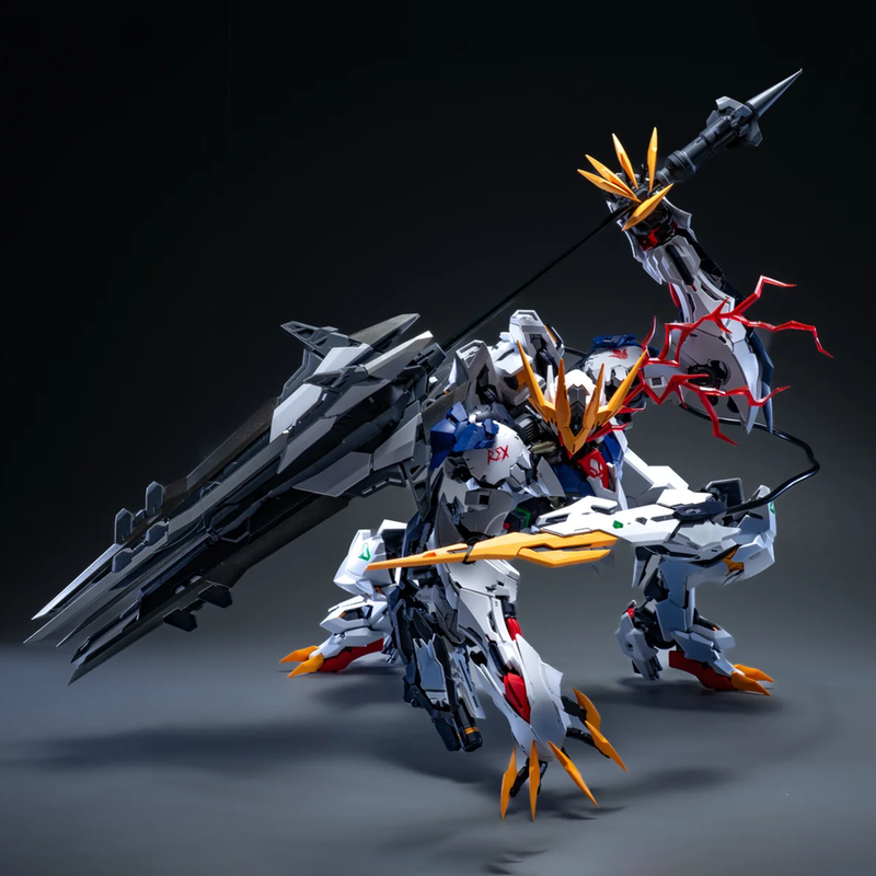 【在庫あり】LUNAVOR MG 1/100 ウルフキング  - Model Kit Lancelot のレビューと価格